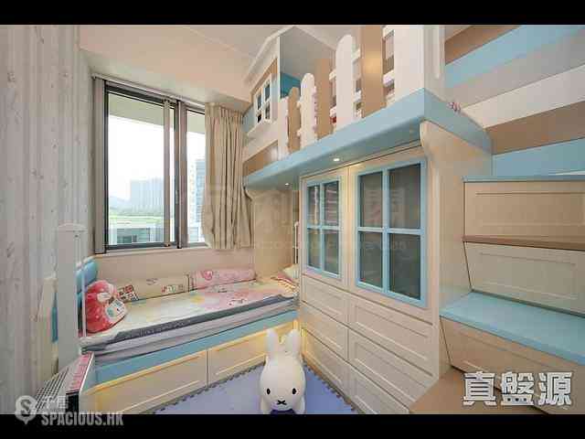 Tseung Kwan O - The Papillons Block 3 08