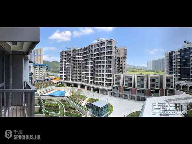Tseung Kwan O - The Papillons Block 3 09