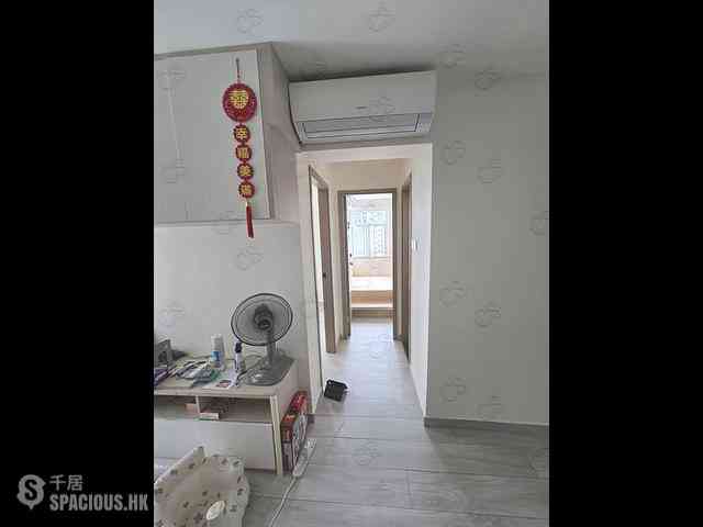 Quarry Bay - Nan Fung Sun Chuen Block 4 06