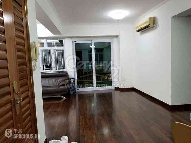 Tai Hang - Sunrise Court 05