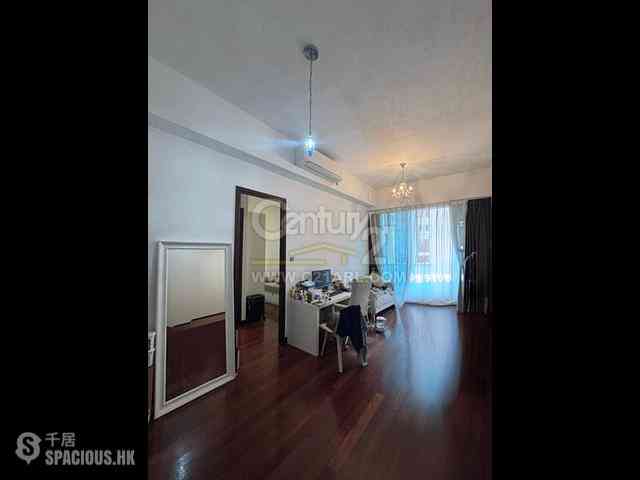 Wan Chai - J Residence 01