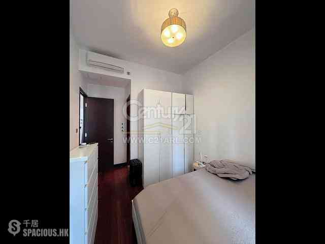 Wan Chai - J Residence 04