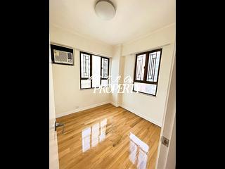 Sai Ying Pun - Golden Phoenix Court 04