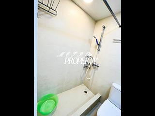 Sai Ying Pun - Golden Phoenix Court 08
