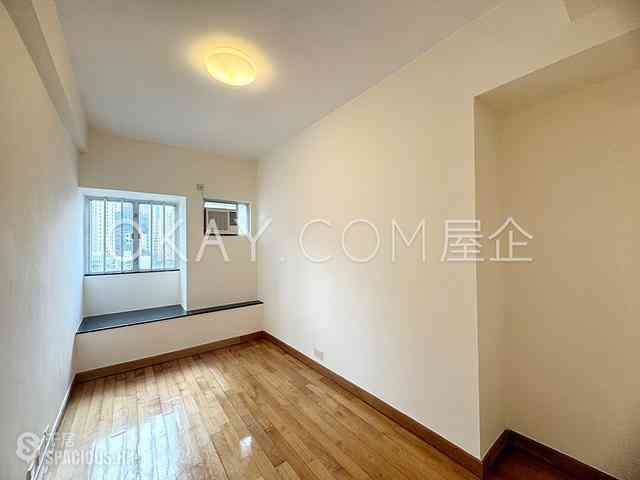 Tai Hang - Grand Deco Tower 06