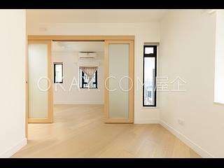 Soho - Albron Court 10