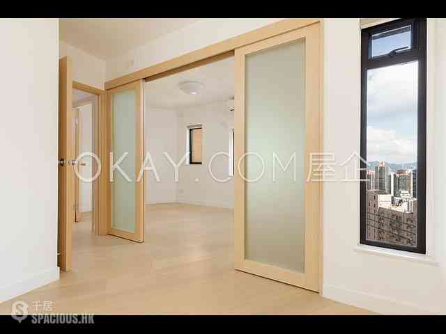Soho - Albron Court 11