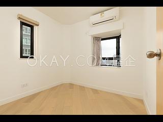 Soho - Albron Court 15