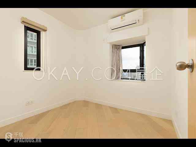 Soho - Albron Court 15