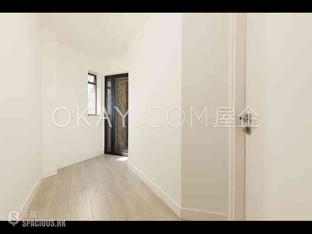 Soho - Albron Court 17