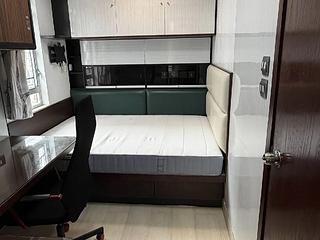 Wan Chai - Yick Shing Mansion 18