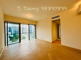 Mid Levels Central - 22A, Kennedy Road 05