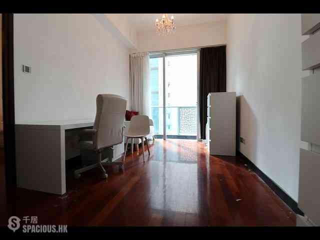 Wan Chai - J Residence 06