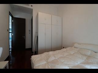 Wan Chai - J Residence 09