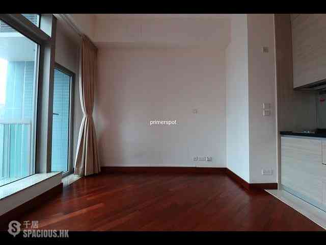 Wan Chai - The Avenue Phase 2 01