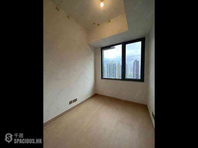 Kai Tak - K・Summit Tower 2A 04