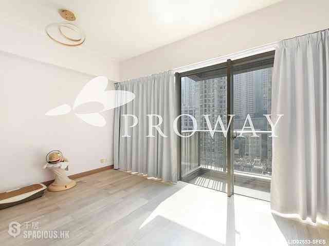 Sai Ying Pun - Island Crest 06