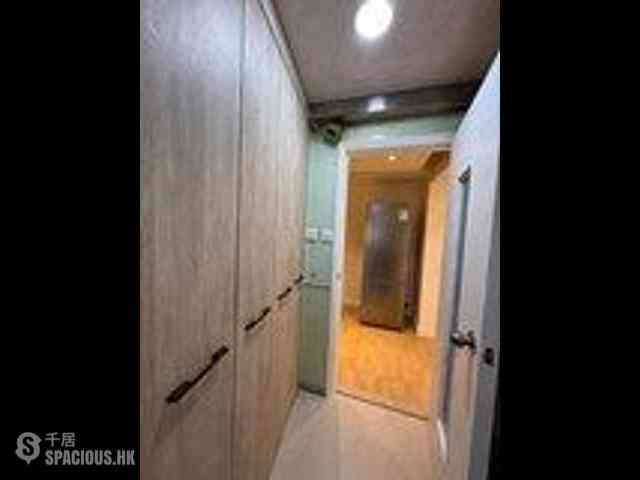 Sai Ying Pun - Ning Yeung Terrace Block A 04
