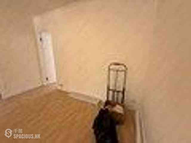 Sai Ying Pun - Ning Yeung Terrace Block A 08