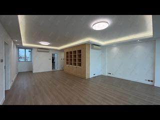 Chung Hom Kok - Hillgrove Block A 02