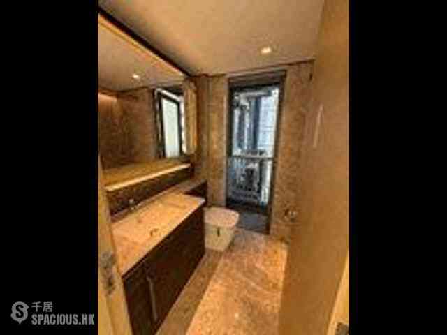 Wong Chuk Hang - The Southside Phase 2 La Marina Tower 1B 04