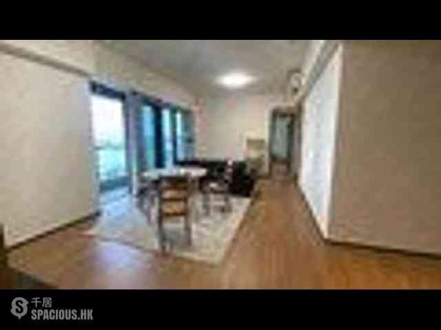 Mid Levels Central - Arezzo 01