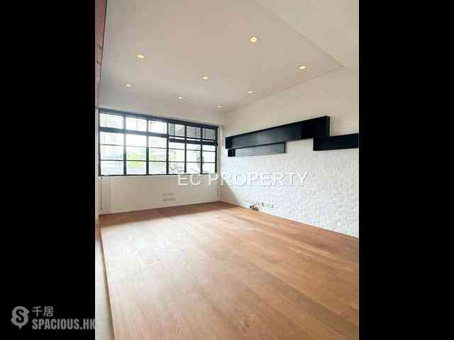 Happy Valley - Sanitarian Apartments 01