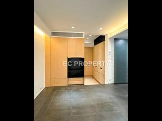 Happy Valley - Sanitarian Apartments 05