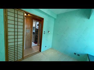 Wan Chai - Royal Court 17
