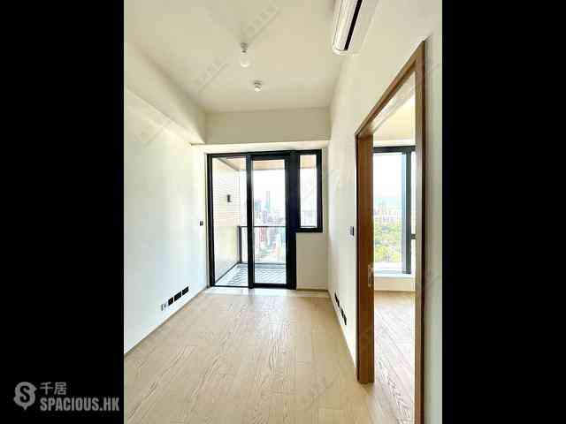 Jordan - Topside Residences 06
