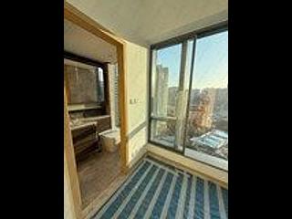 Wong Chuk Hang - The Southside Phase 2 La Marina Tower 1B 08