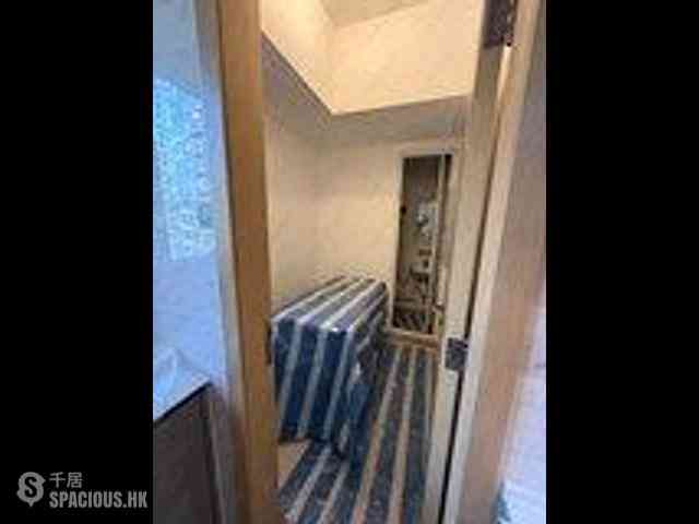 Wong Chuk Hang - The Southside Phase 2 La Marina Tower 1B 09