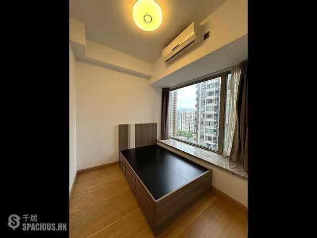 Hung Hom - Stars By The Harbour Block 3 05