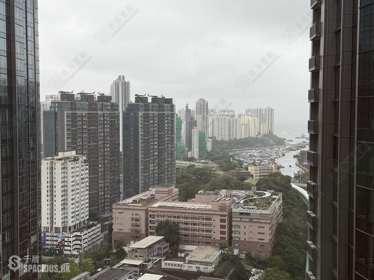 Wong Chuk Hang - The Southside Phase 3C Blue Coast II 01