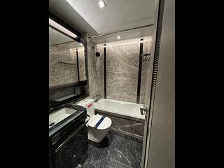Wong Chuk Hang - The Southside Phase 3B Blue Coast Tower 2B 07