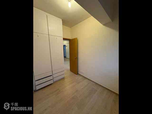 Sai Ying Pun - Samtoh Building 05