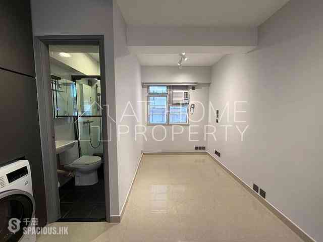 Sai Ying Pun - Fung Yat Building 02