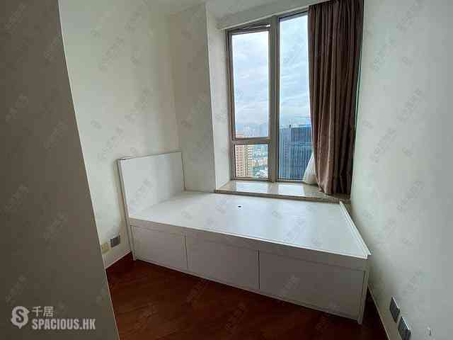 Wan Chai - The Avenue Phase 2 Block 2 15