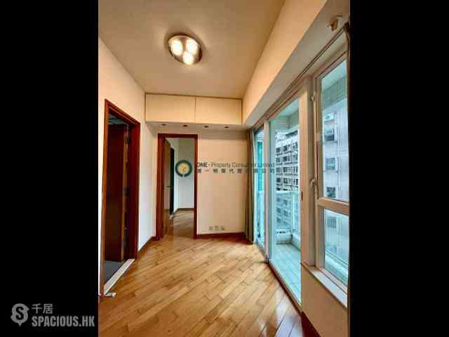Sai Ying Pun - Reading Place 03