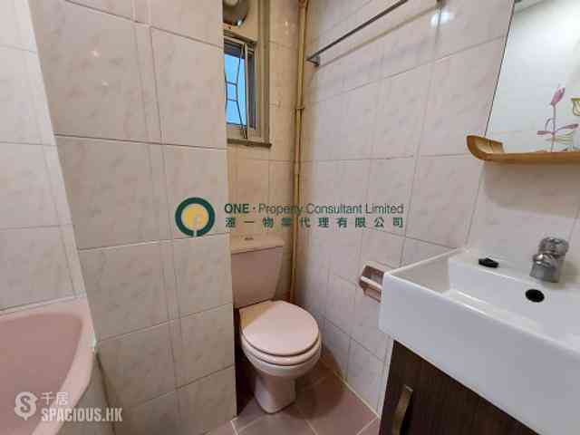 Sai Ying Pun - Hang Sing Mansion 04