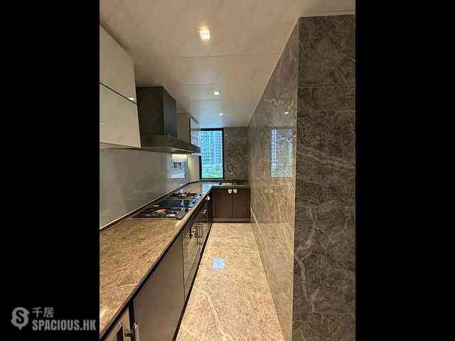 Wong Chuk Hang - The Southside Phase 3B Blue Coast Tower 1B 06