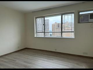 Pok Fu Lam - Baguio Villa Block 21 07