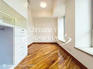 Wan Chai - The Avenue 11