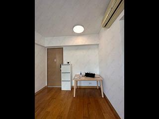 Sai Ying Pun - Island Crest Block 1 09