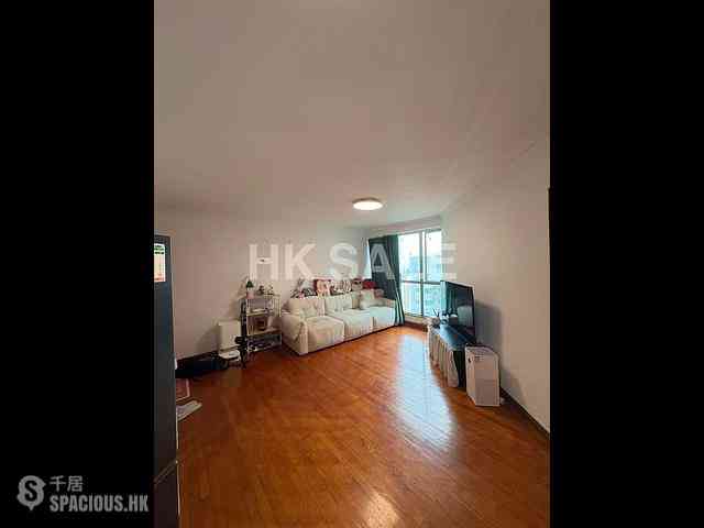 Mid Levels Central - Goldwin Heights 02