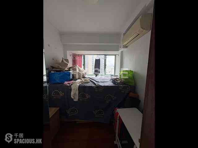 Mid Levels Central - Goldwin Heights 07