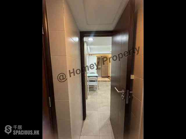 Tsim Sha Tsui - Ocean View Court 10