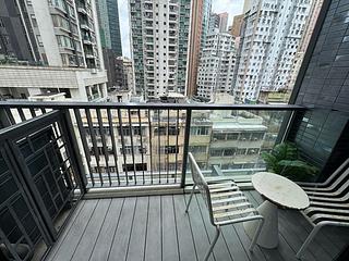 Sai Ying Pun - The Queens 02
