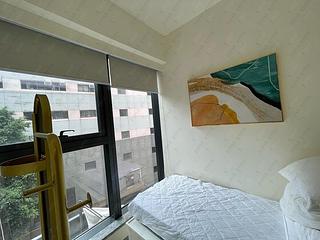 Sai Ying Pun - The Queens 13