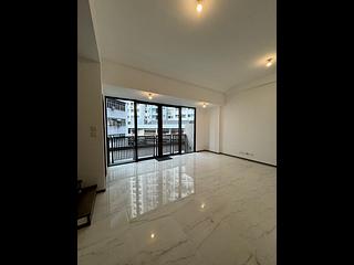 Wan Chai - One Wood Road 02